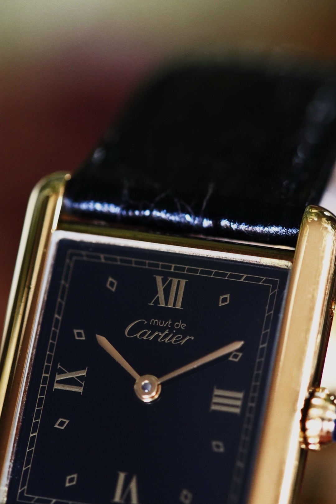 Cartier Must Tank 590005 vermeil and black dial