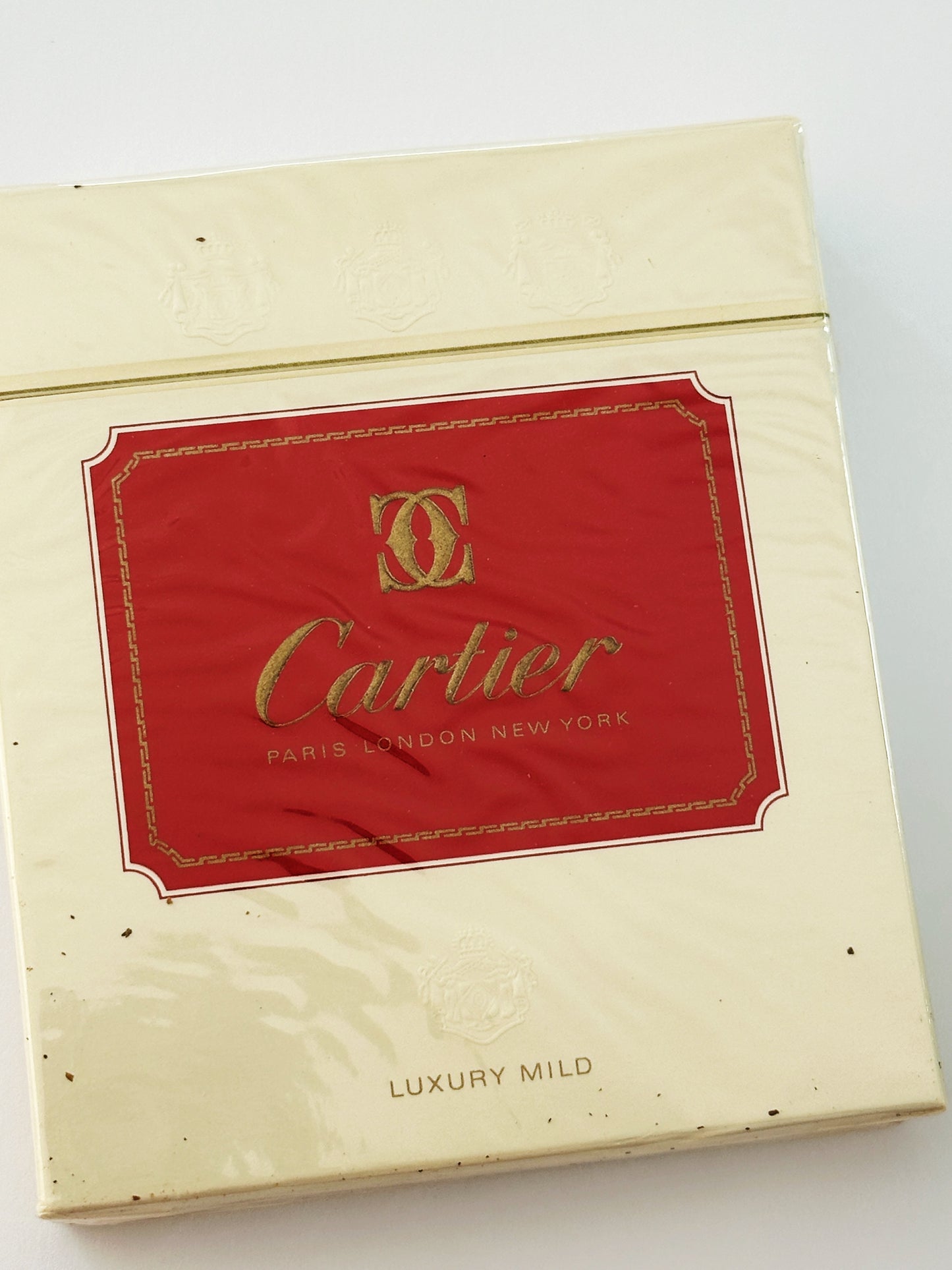 Cigarettes Les Must de Cartier sous blister – Objet de collection