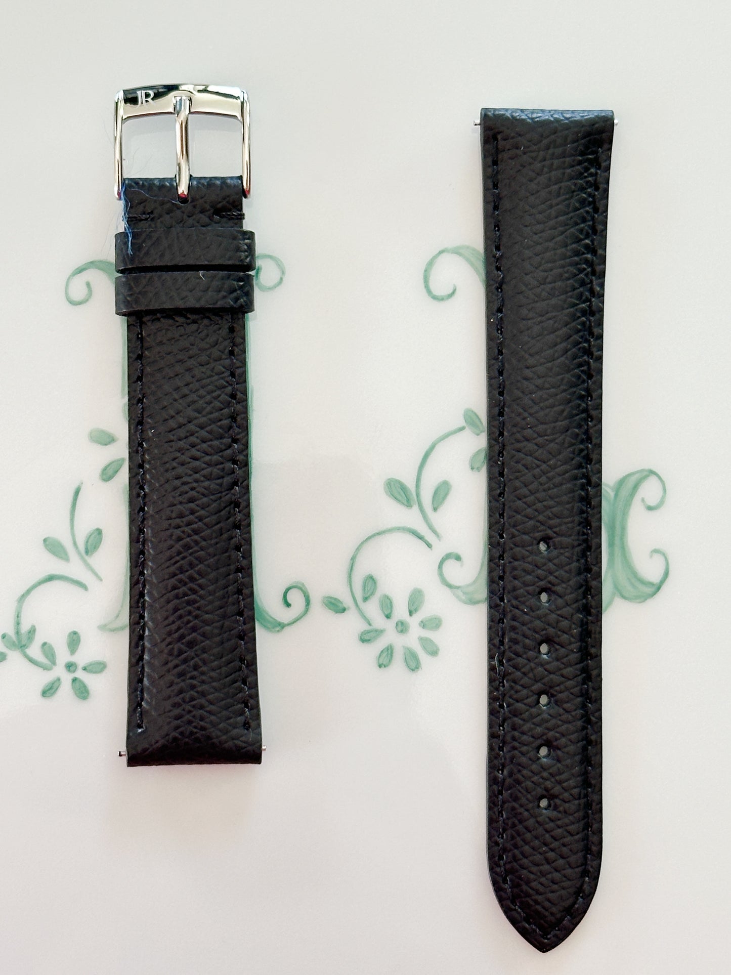 Bracelet de montre Neville Watches X Jean Rousseau – Cuir grainé embossé, fait main en France