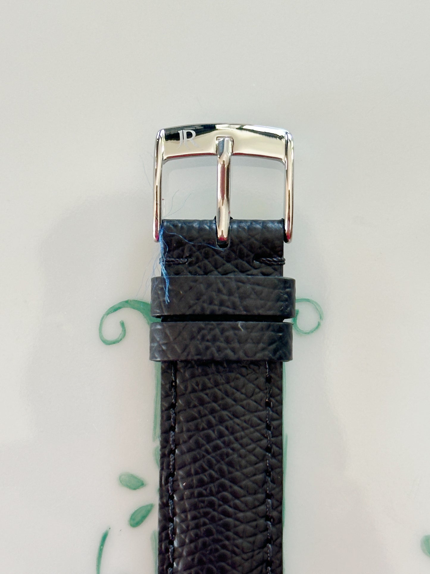 Bracelet de montre Neville Watches X Jean Rousseau – Cuir grainé embossé, fait main en France
