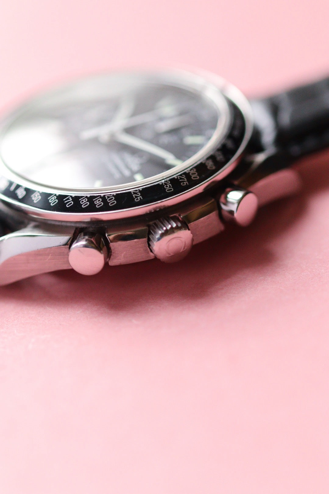 Omega Speedmaster Mark 40