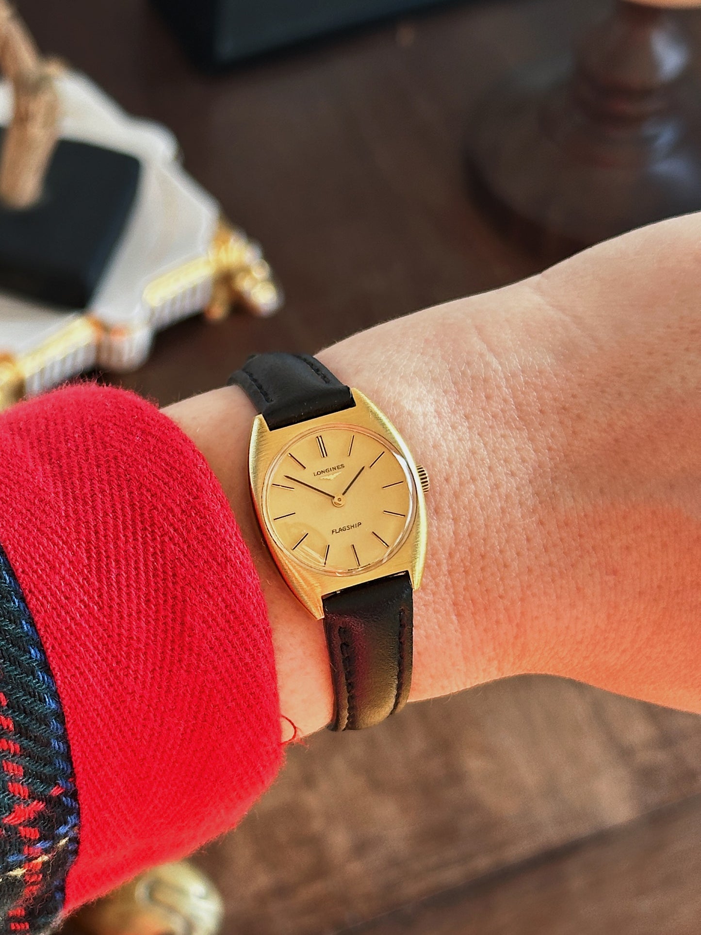 Longines Flagship women's line – Brushed gold plated