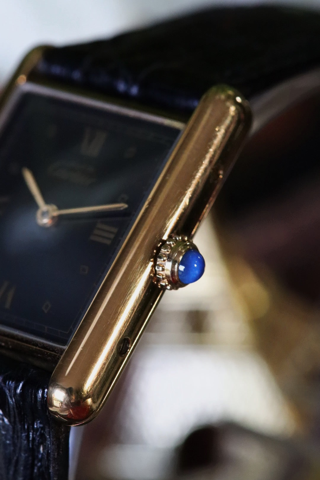 Cartier Must Tank 590005 vermeil and black dial