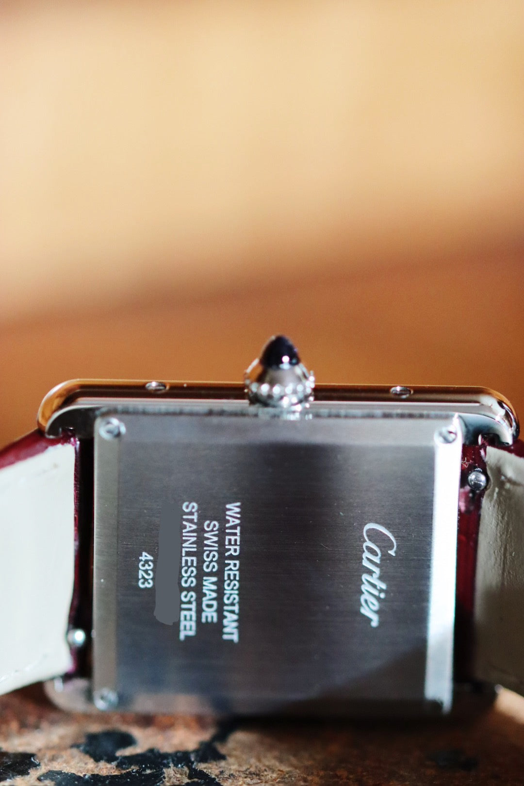 Cartier Tank rouge bordeaux 4323