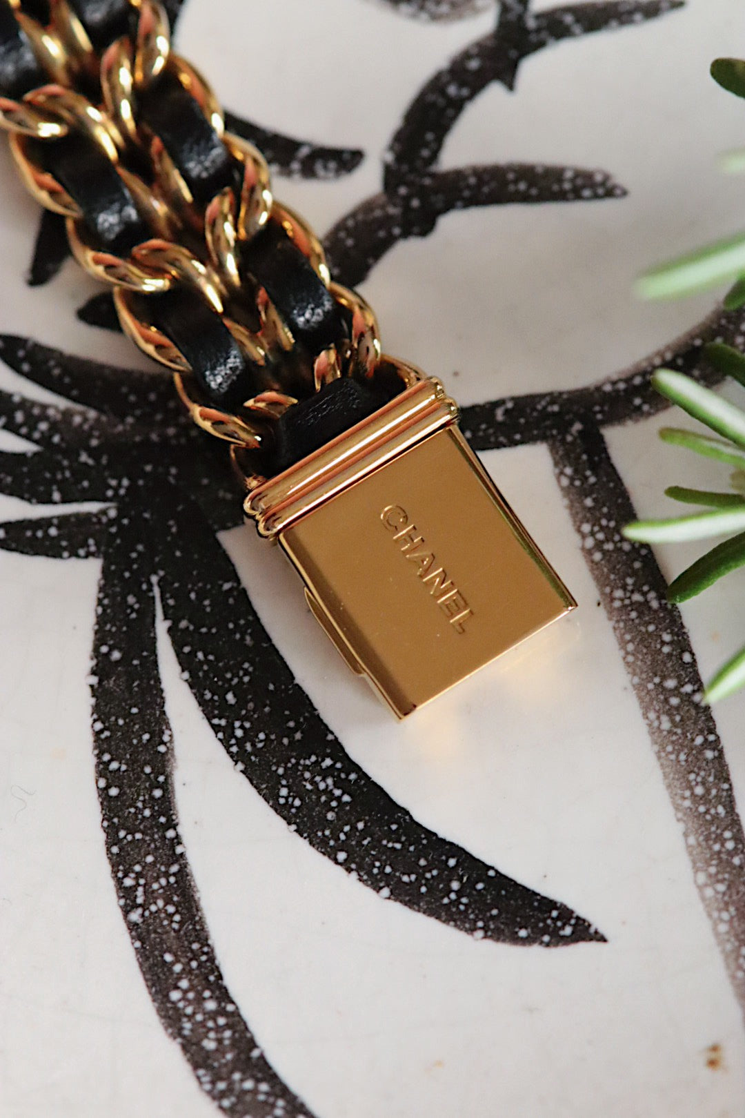 Chanel Première H0001, or et noir