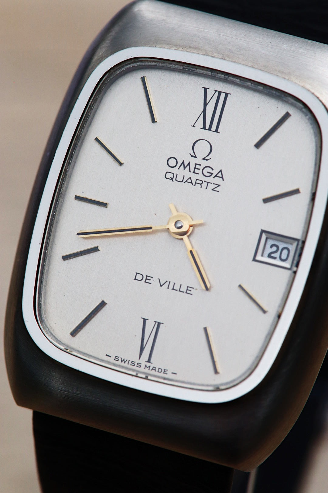 Omega de Ville pour femmes 5920001