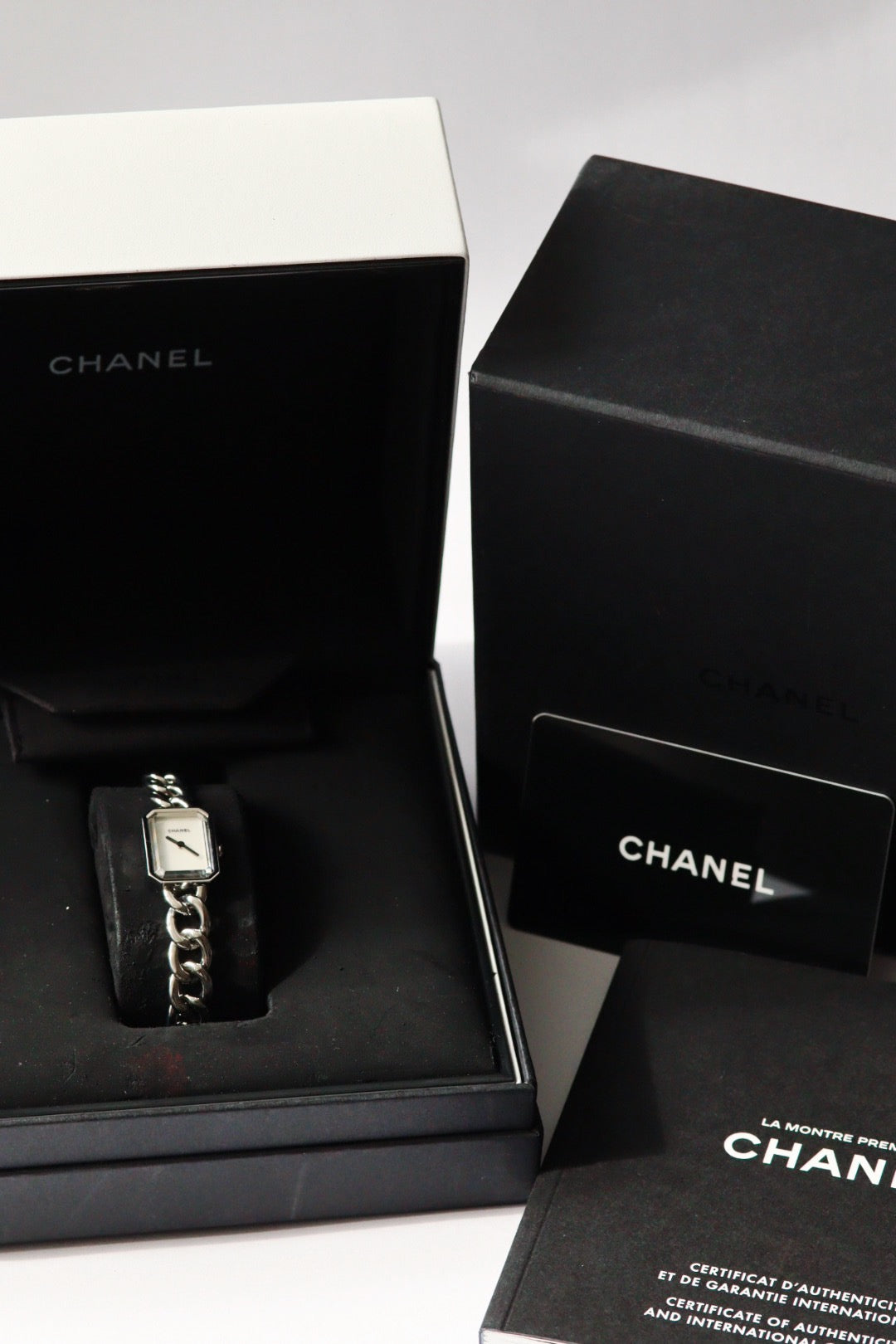 Chanel Première H3249