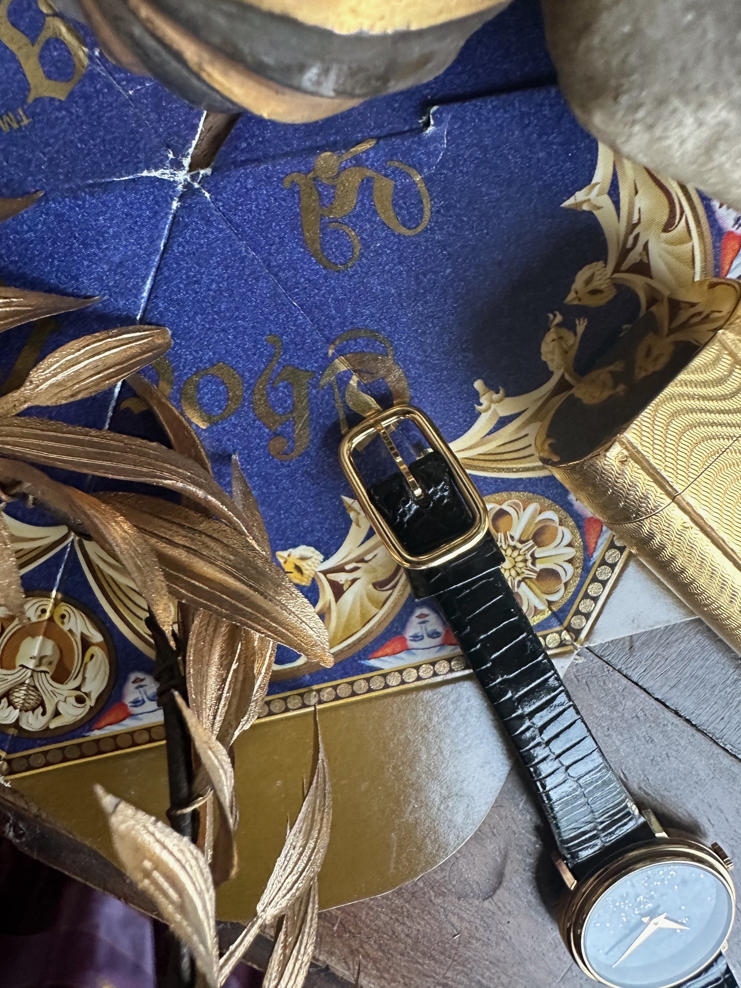 ESKA Women's Watch Lapis-Lazuli Dial