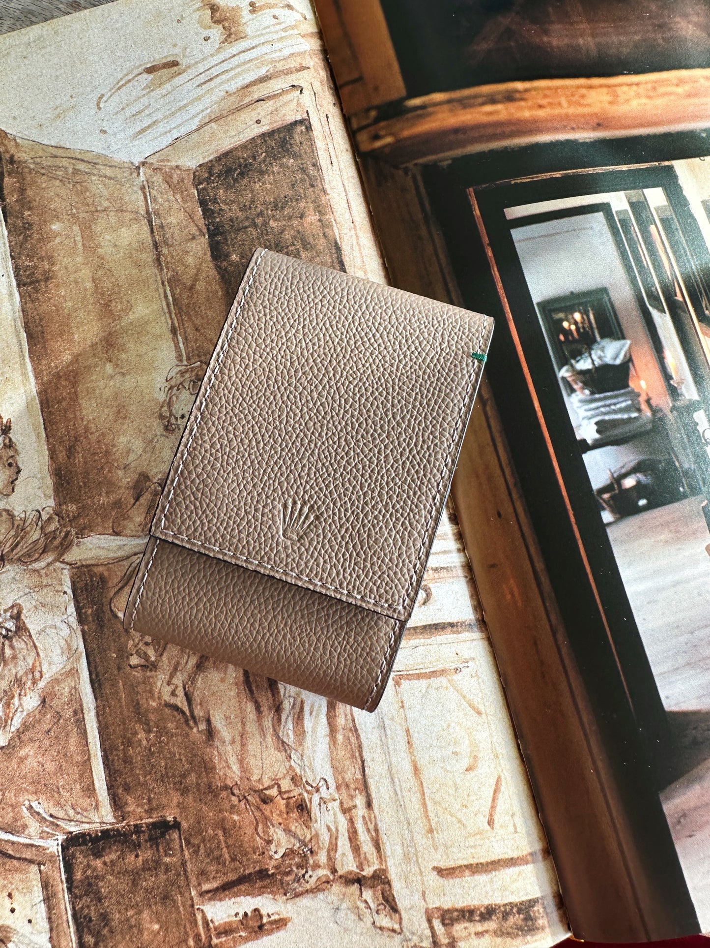 Rolex case, marmot-shaped pouch, in taupe grained leather