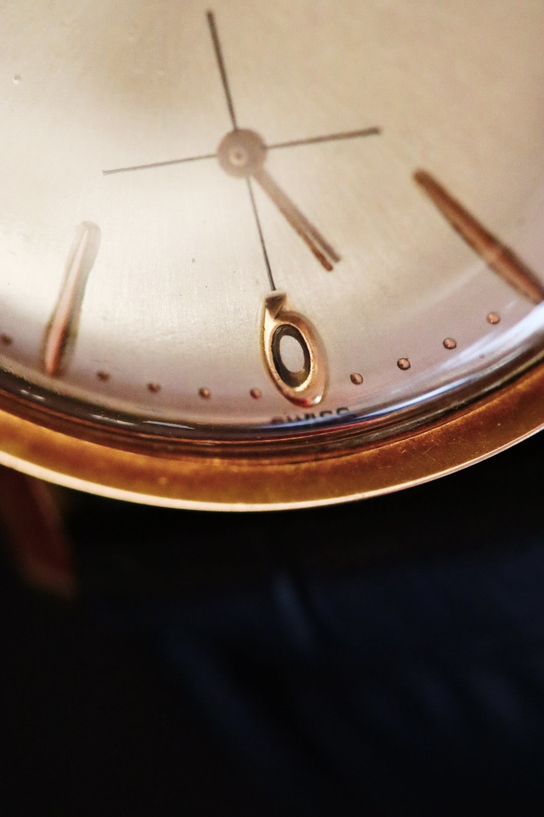 Eska Vintage – Montre plaquée or 20 microns à cadran nacré