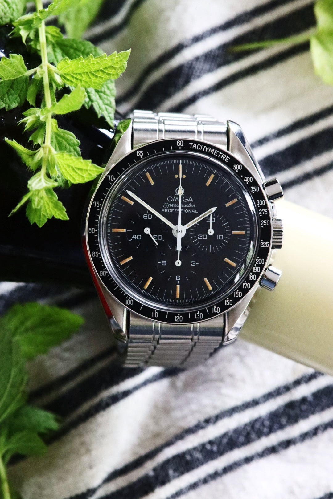 Omega Speedmaster Professional 3590.50 tritium