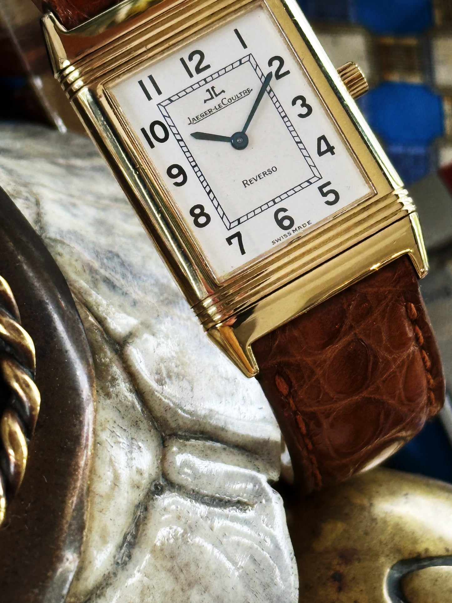 Jaeger-LeCoultre Reverso 250.1.86 or jaune 18K