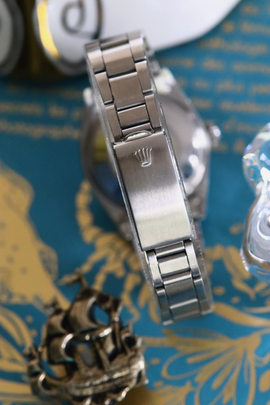 Rolex Oyster Perpetual Date Réf. 1500 – Cadran Bleu Mosaïque - Année 1972