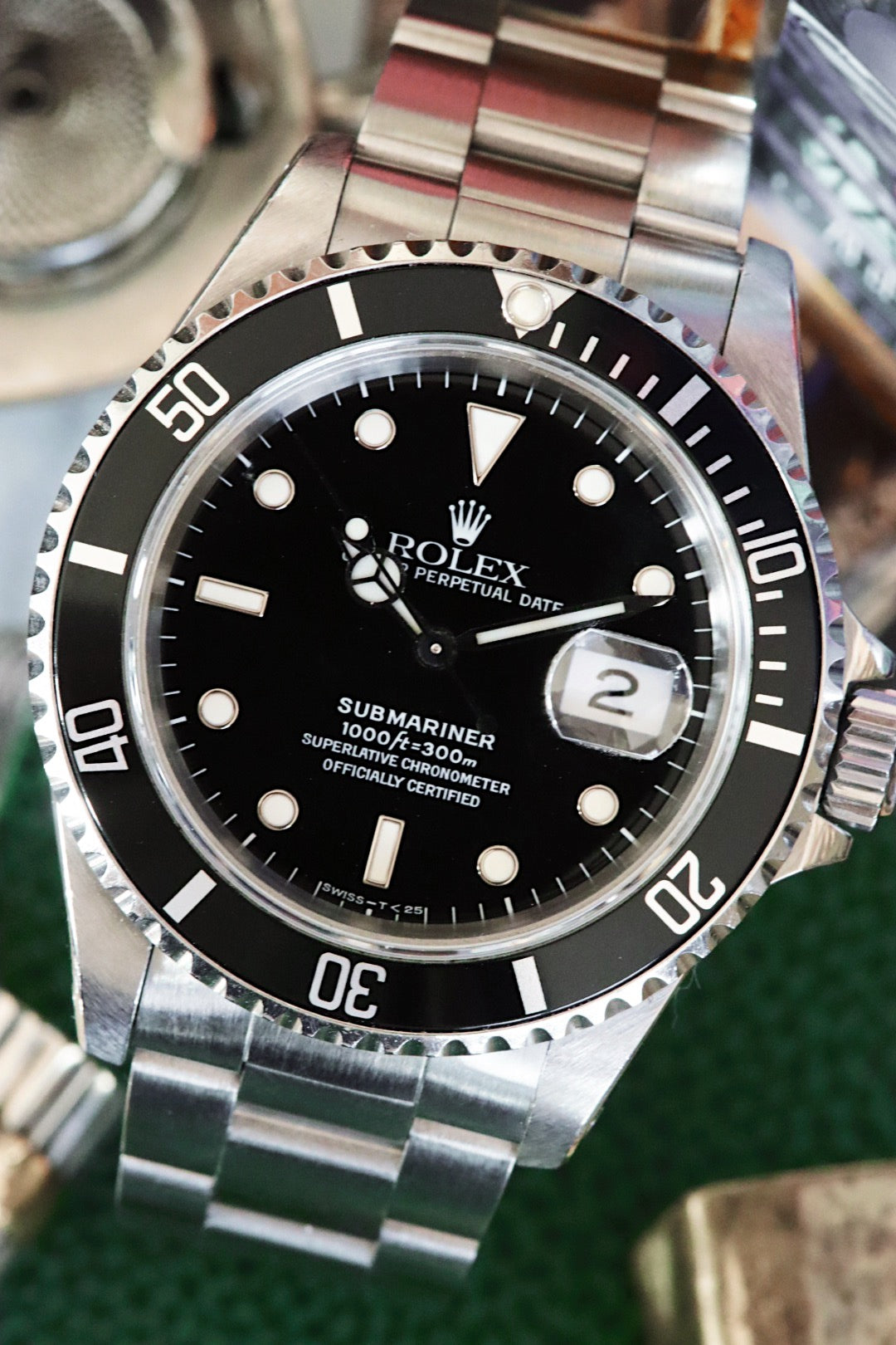 Rolex Submariner 16610 de 1994 avec boîte et papiers