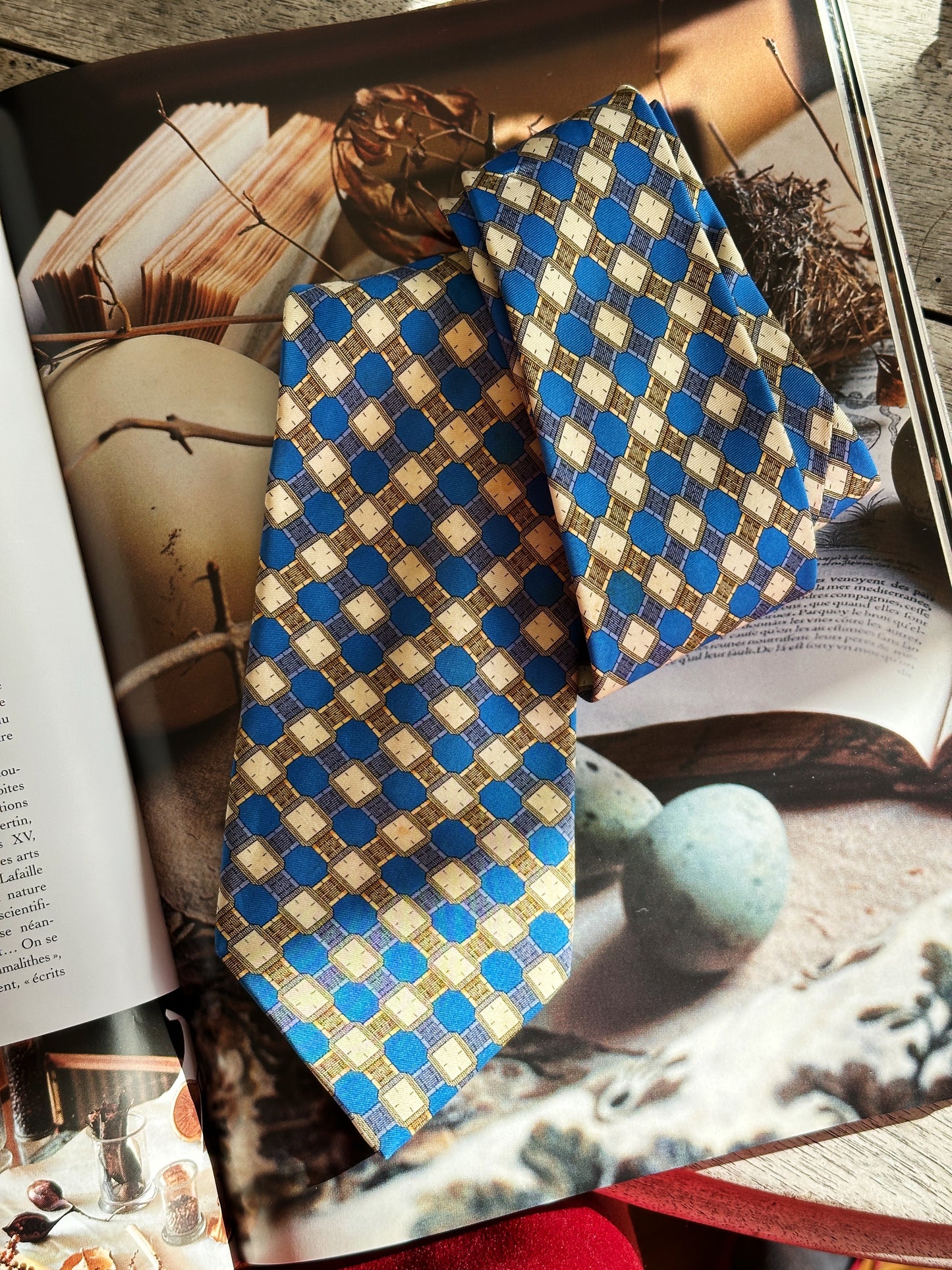 Piaget watch motif tie – Blue and gold silk