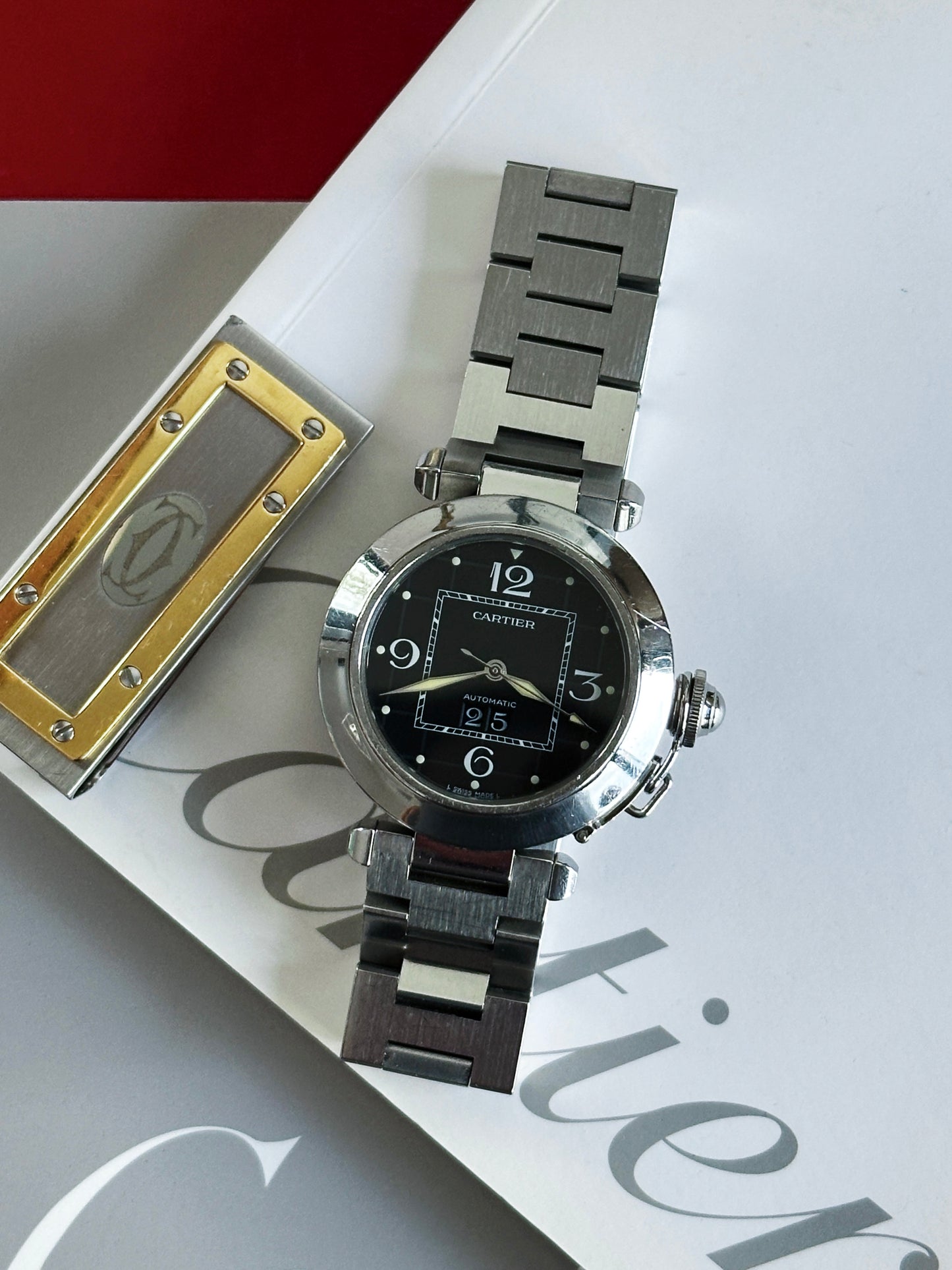 Montre Cartier Pasha cadran noir, mouvement automatique, avec papiers