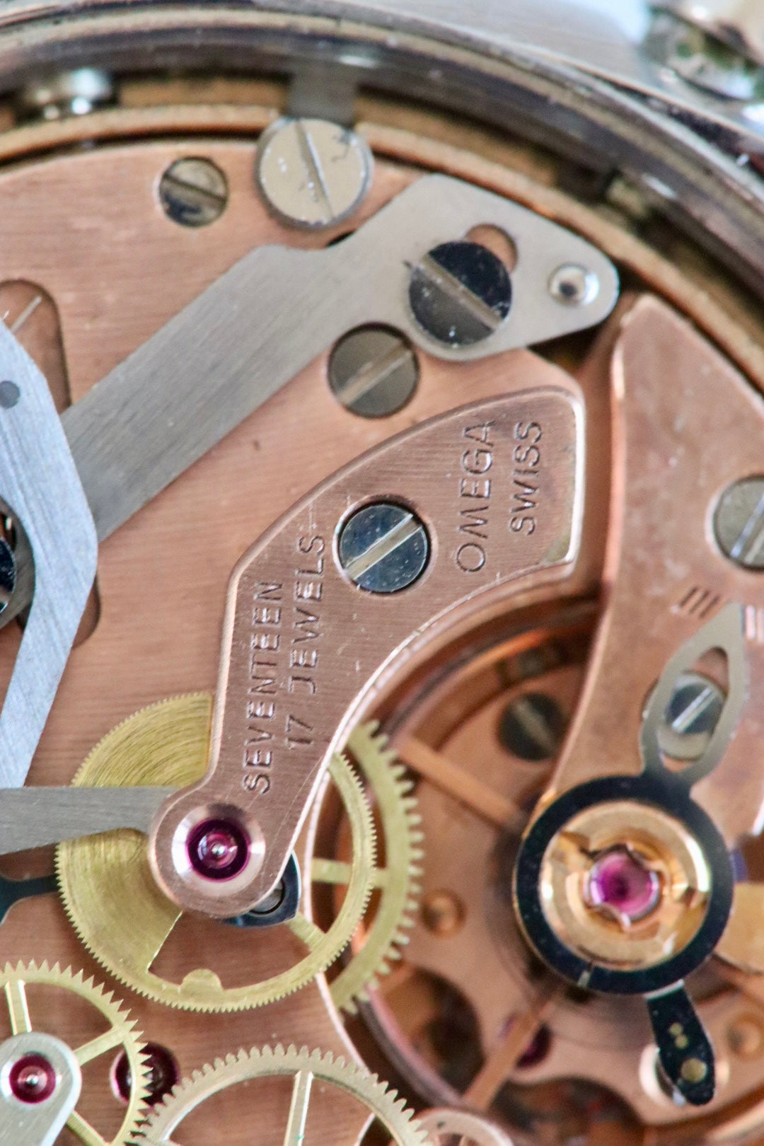 Omega Chronostop Genève 146.009 (1969) – Vintage exceptionnel