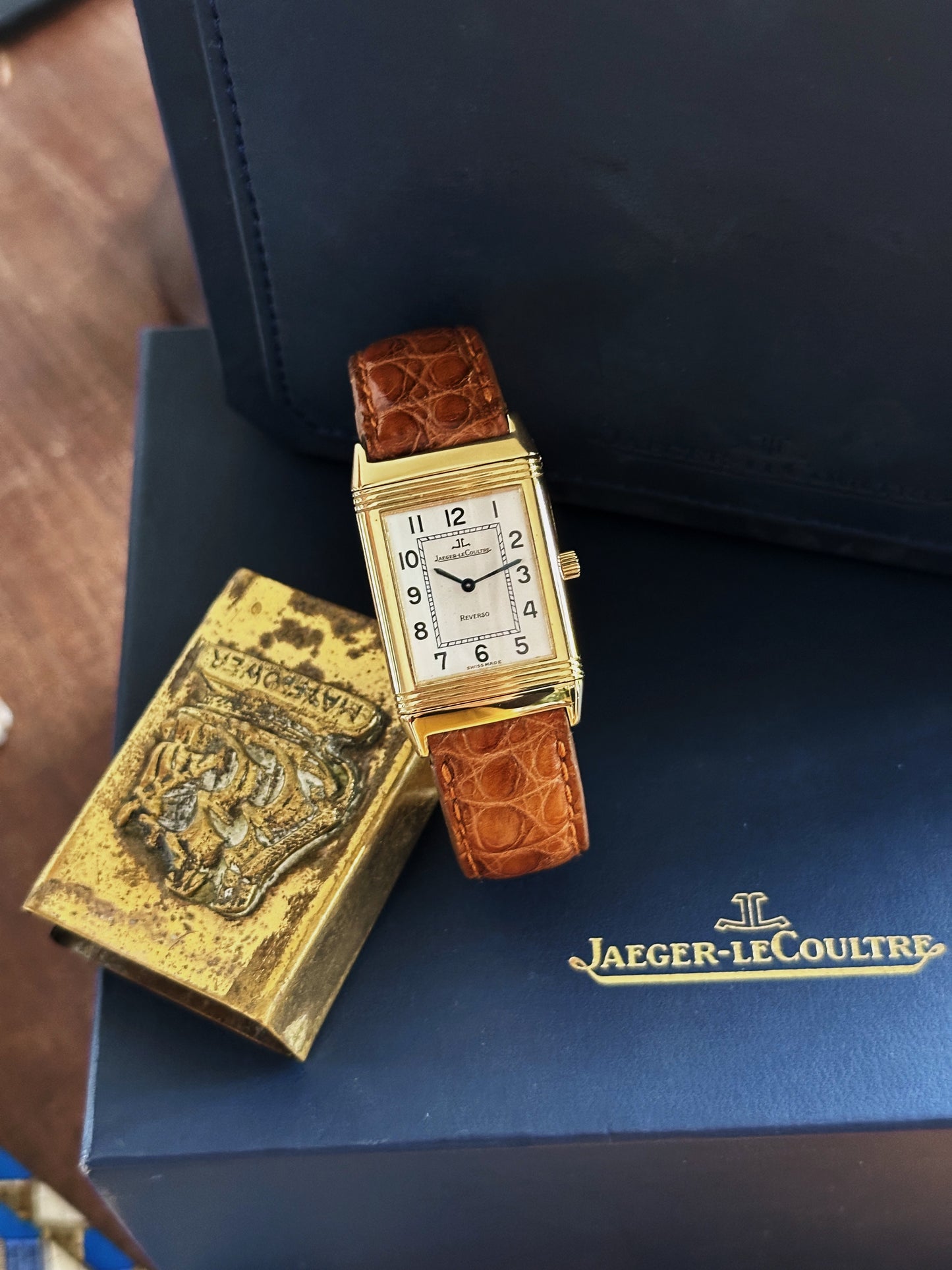 Jaeger-LeCoultre Reverso 250.1.86 or jaune 18K