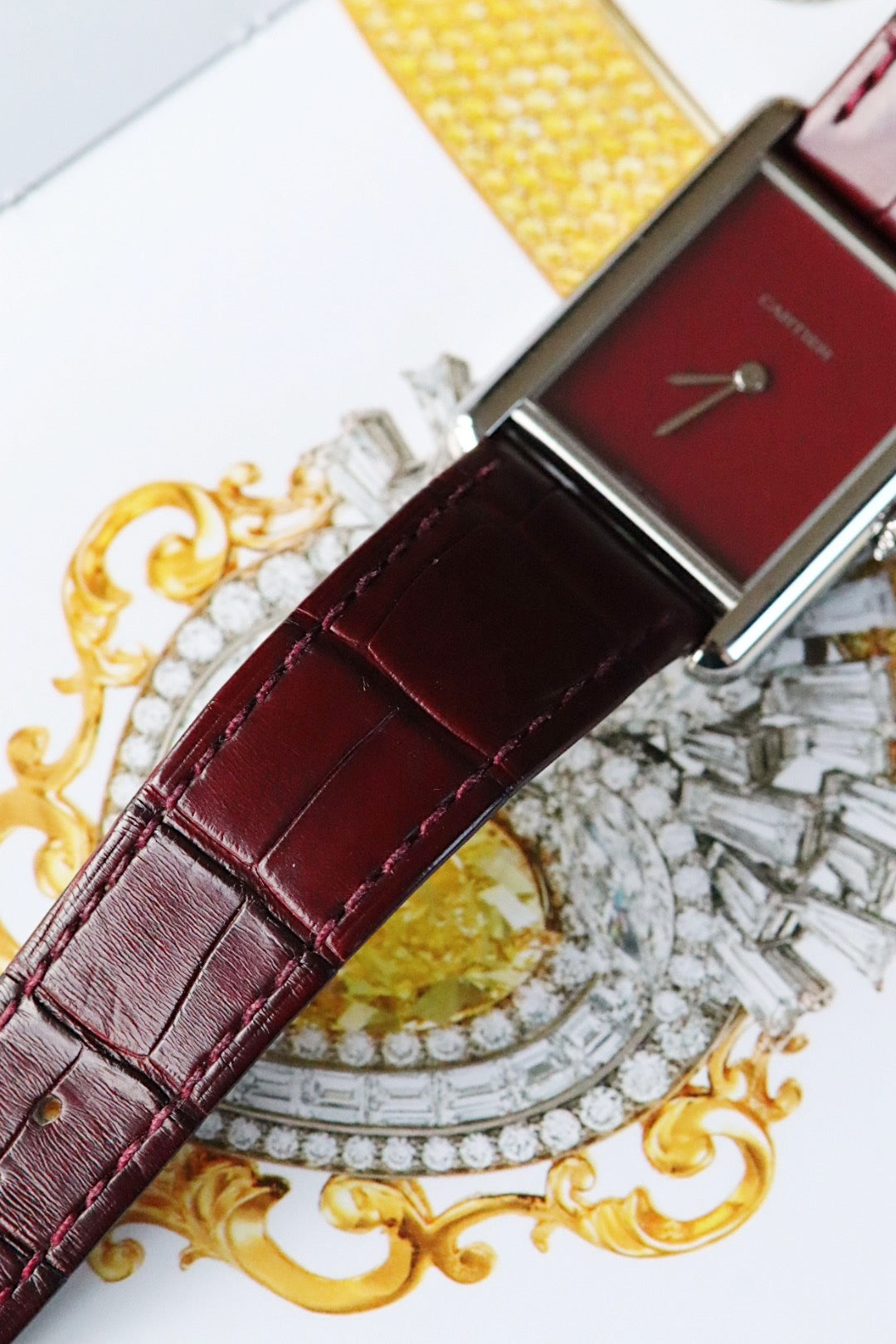 Cartier Tank Must lie-de-vin référence 4323 / WSTA0054