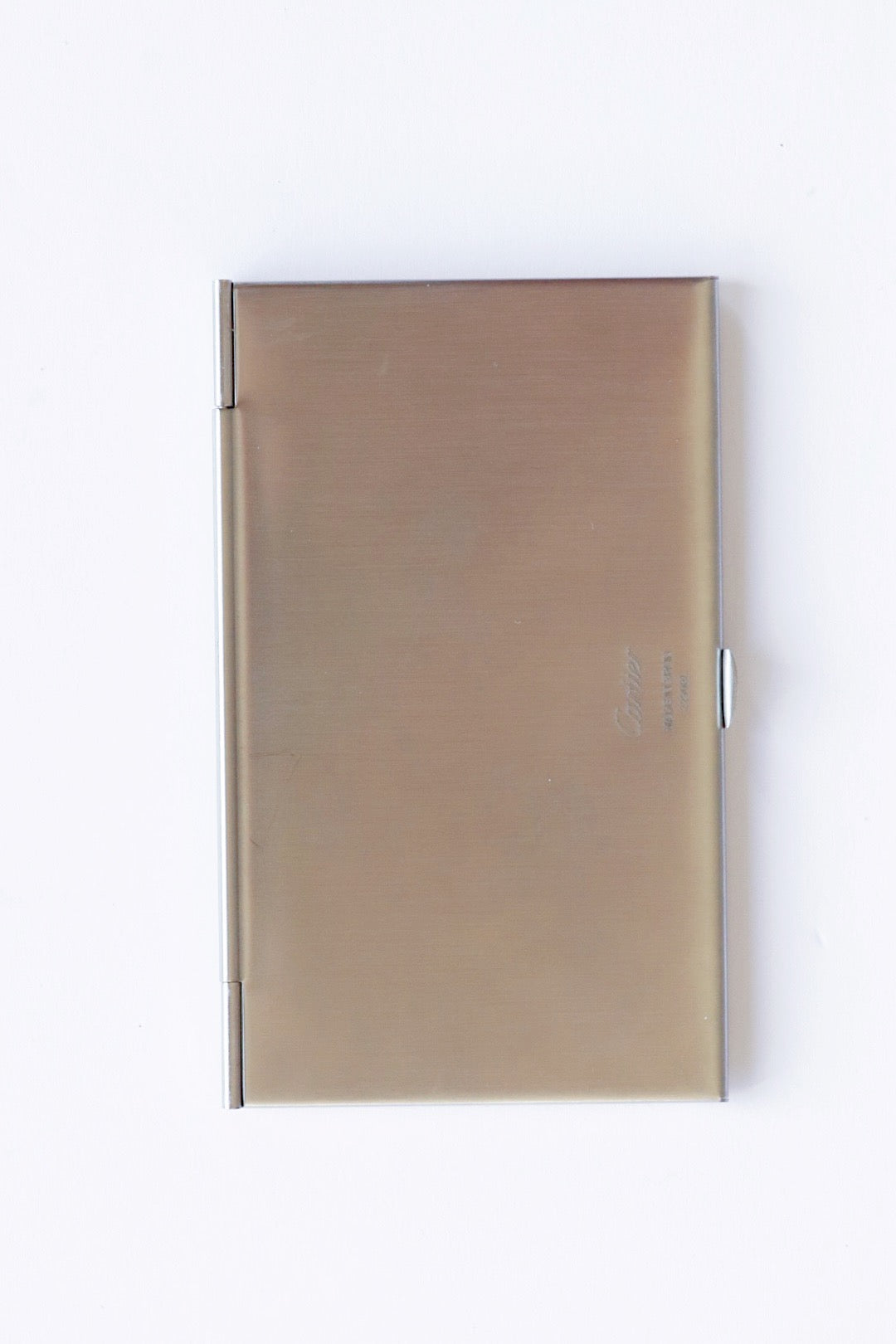 Cartier Santos card holder – Brushed steel and gold, an emblem of watchmaking elegance 