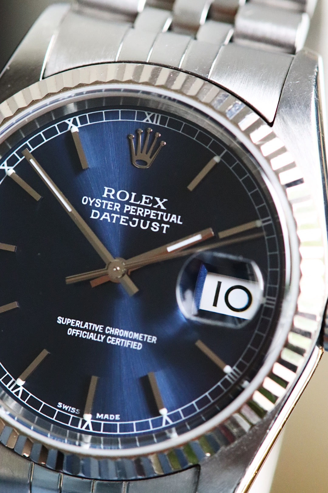 Rolex Oyster Perpetual Datejust 16234 cadran bleu nuit 2002