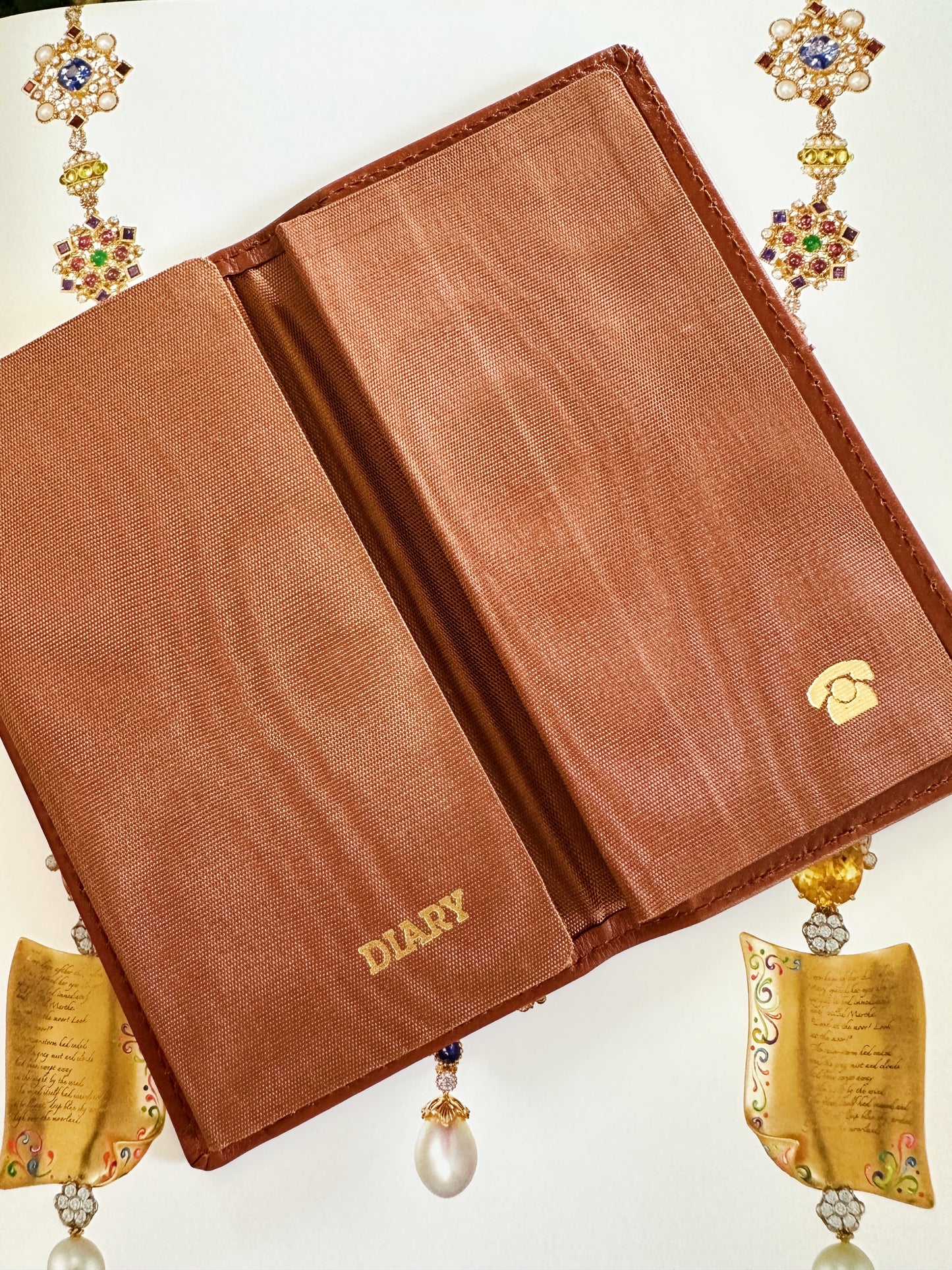 Agenda et répertoire téléphonique Rolex 1996 en cuir lisse camel