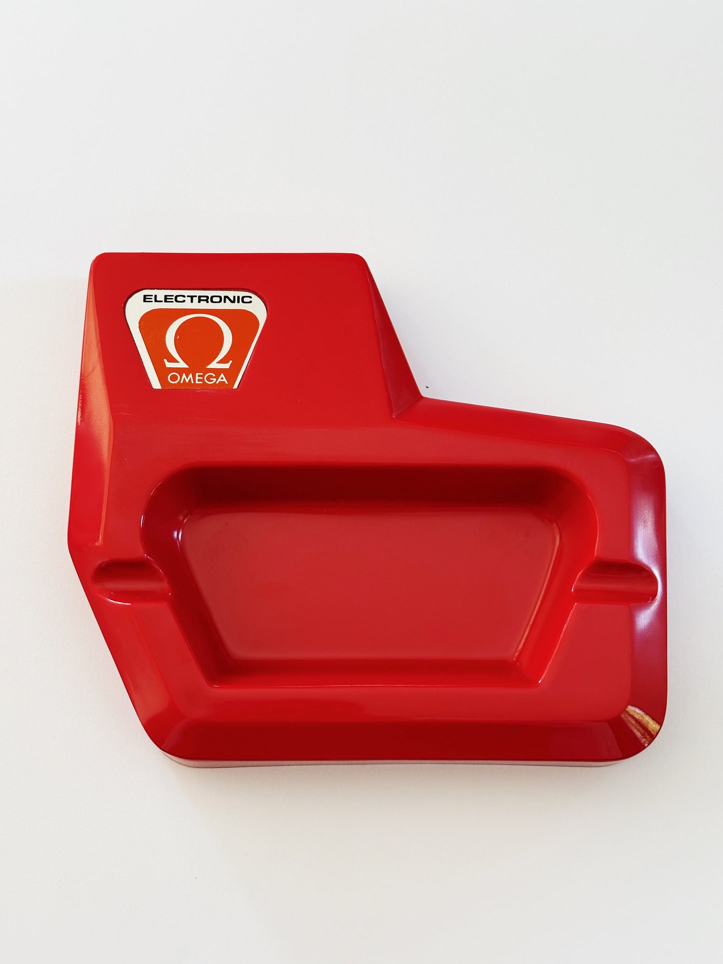 Cendrier OMEGA “Electronic” rouge