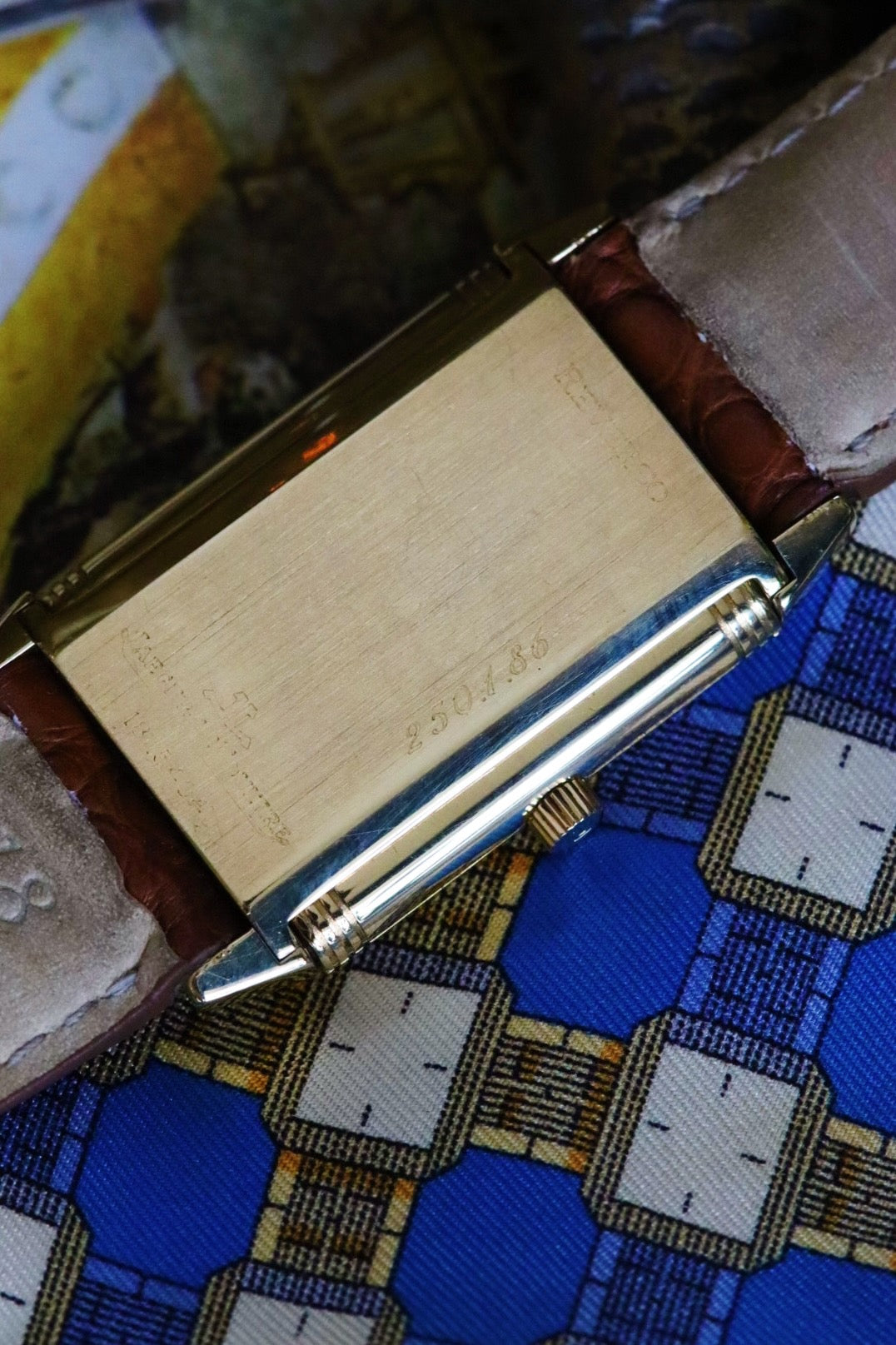 Jaeger-LeCoultre Reverso 250.1.86 or jaune 18K