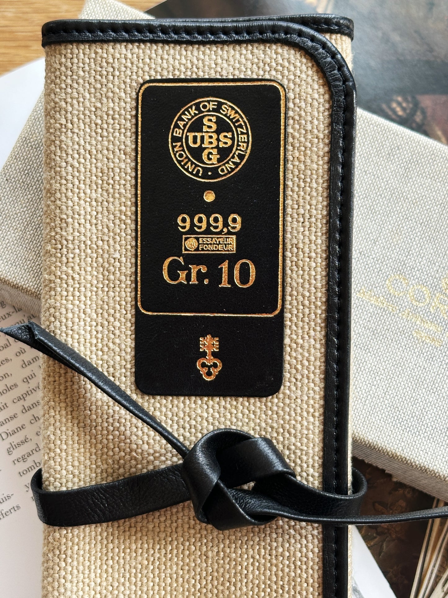 Marmotte de voyage pour montres en toile canvas beige et cuir noir – Avec boîte