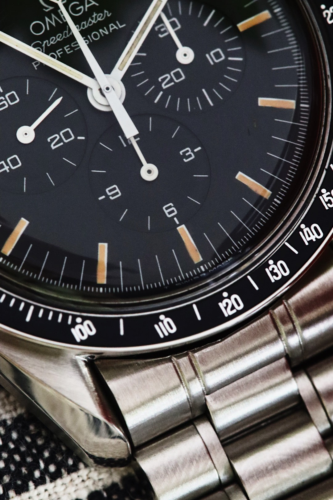 Omega Speedmaster Professional 3590.50 tritium