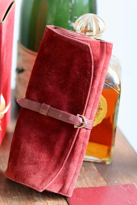 Marmot, case, Cartier Vintage travel pouch – The Must de Cartier 