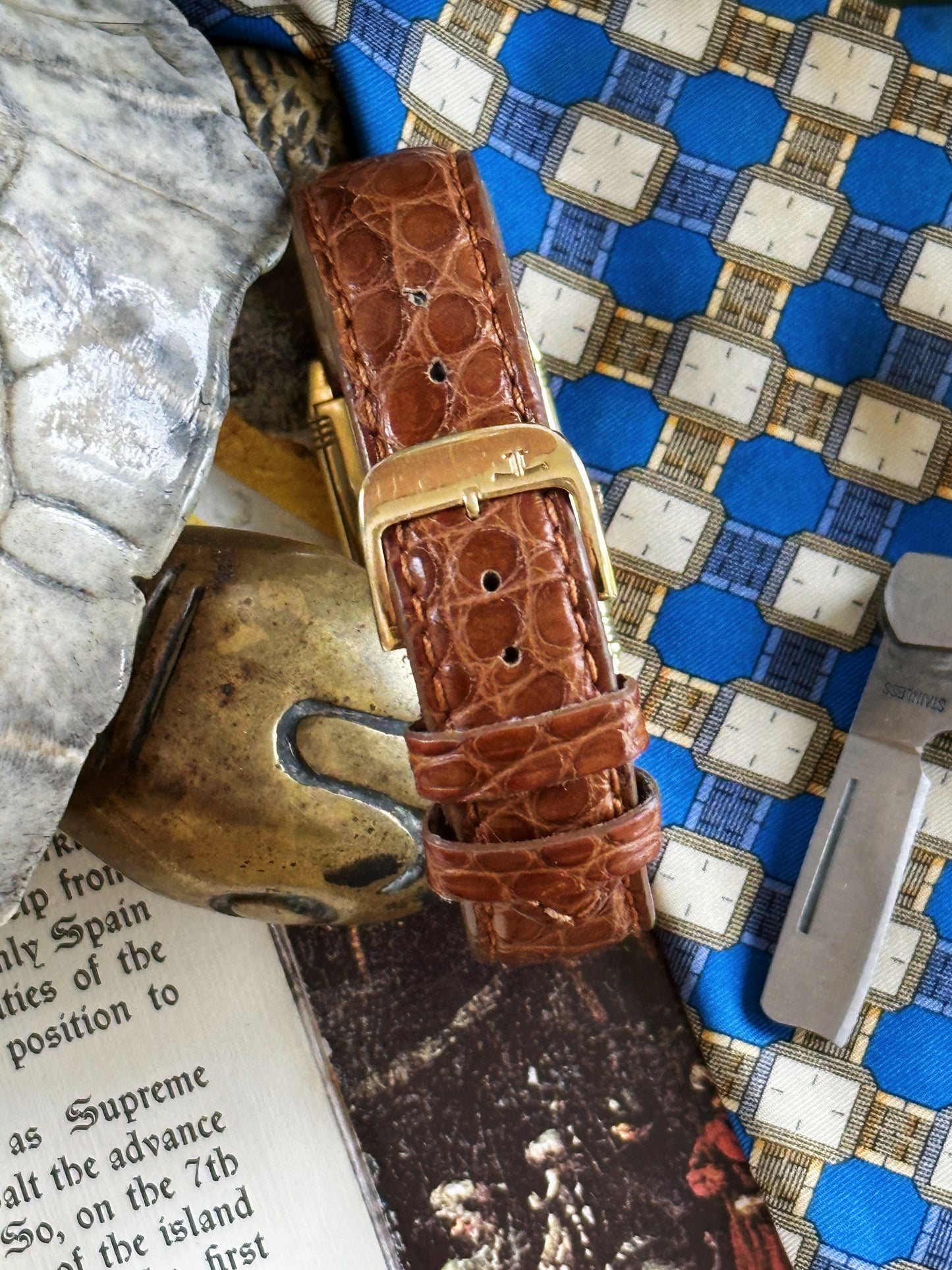 Jaeger-LeCoultre Reverso 250.1.86 or jaune 18K