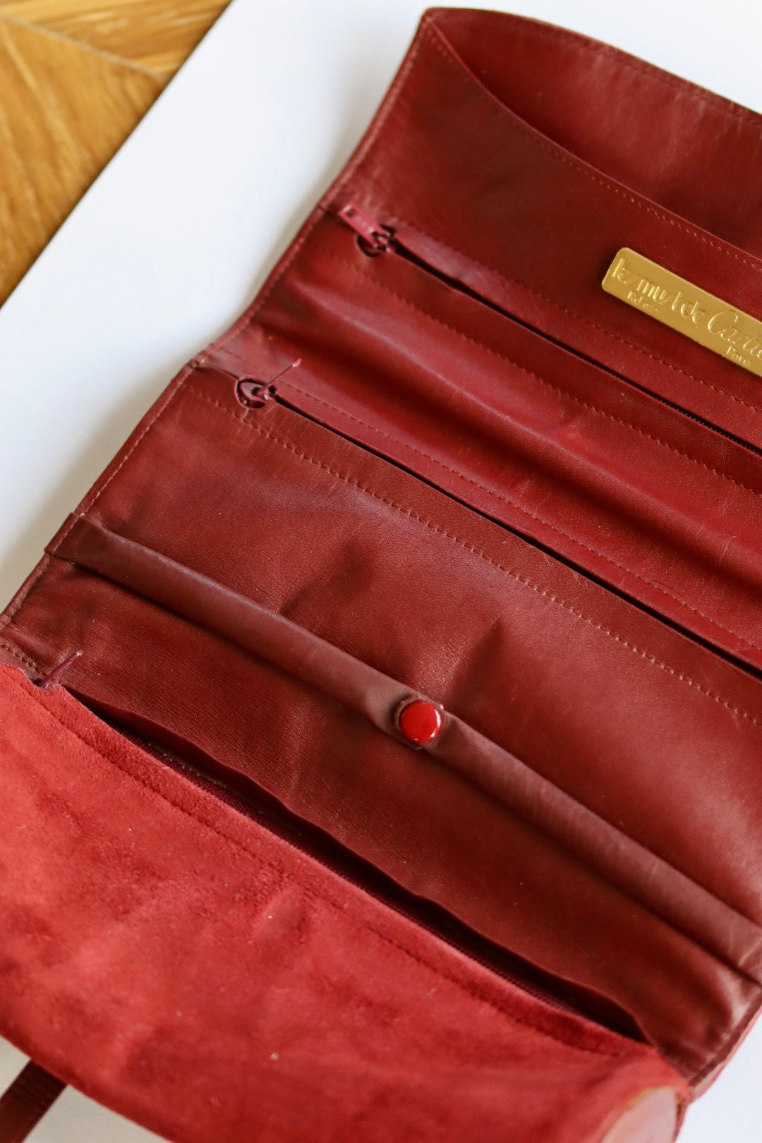Marmot, case, Cartier Vintage travel pouch – The Must de Cartier 