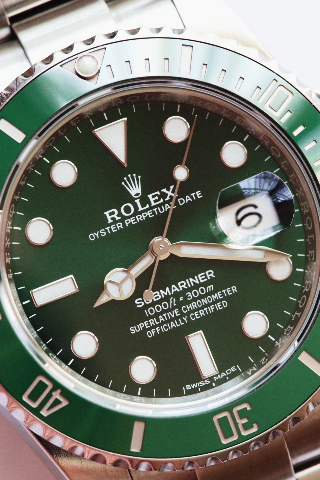Rolex Submariner 116610LV Hulk Watch