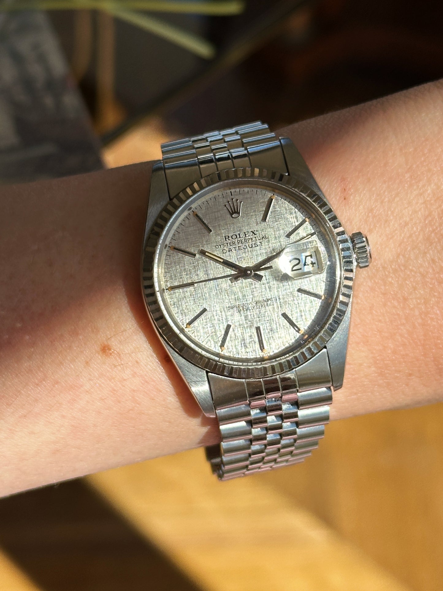 Rolex Datejust 16014 Cadran Linen Tritium sur Jubilee  de 1984