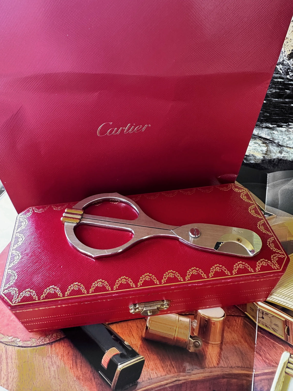 Coupe-cigare Cartier Trinity – Ciseaux trois ors – Boîte & sac Cartier