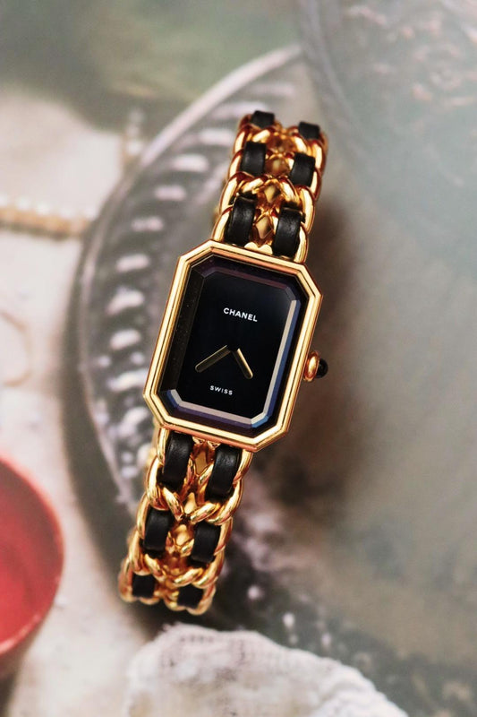 Chanel Première H0001 1992 – Cadran noir, plaqué or – Taille L, bracelet 16 cm