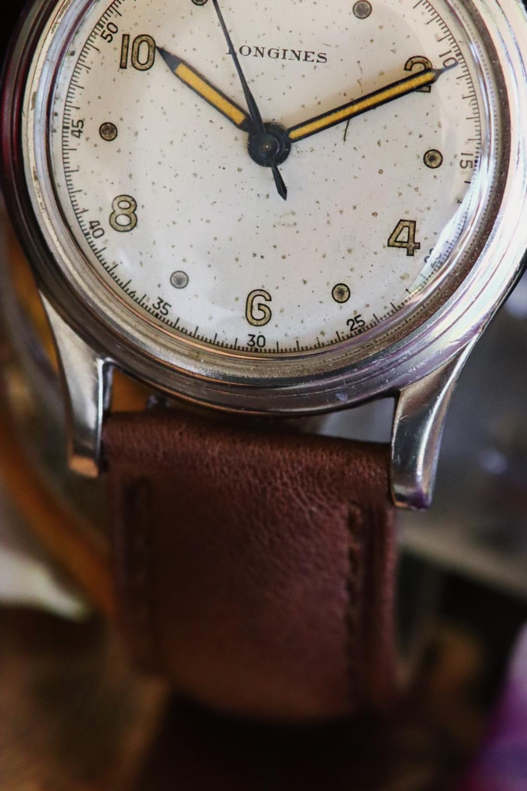 Longines vintage militaire vers 1948 — Cadran crème et aiguilles à patine orange « pumpkin »