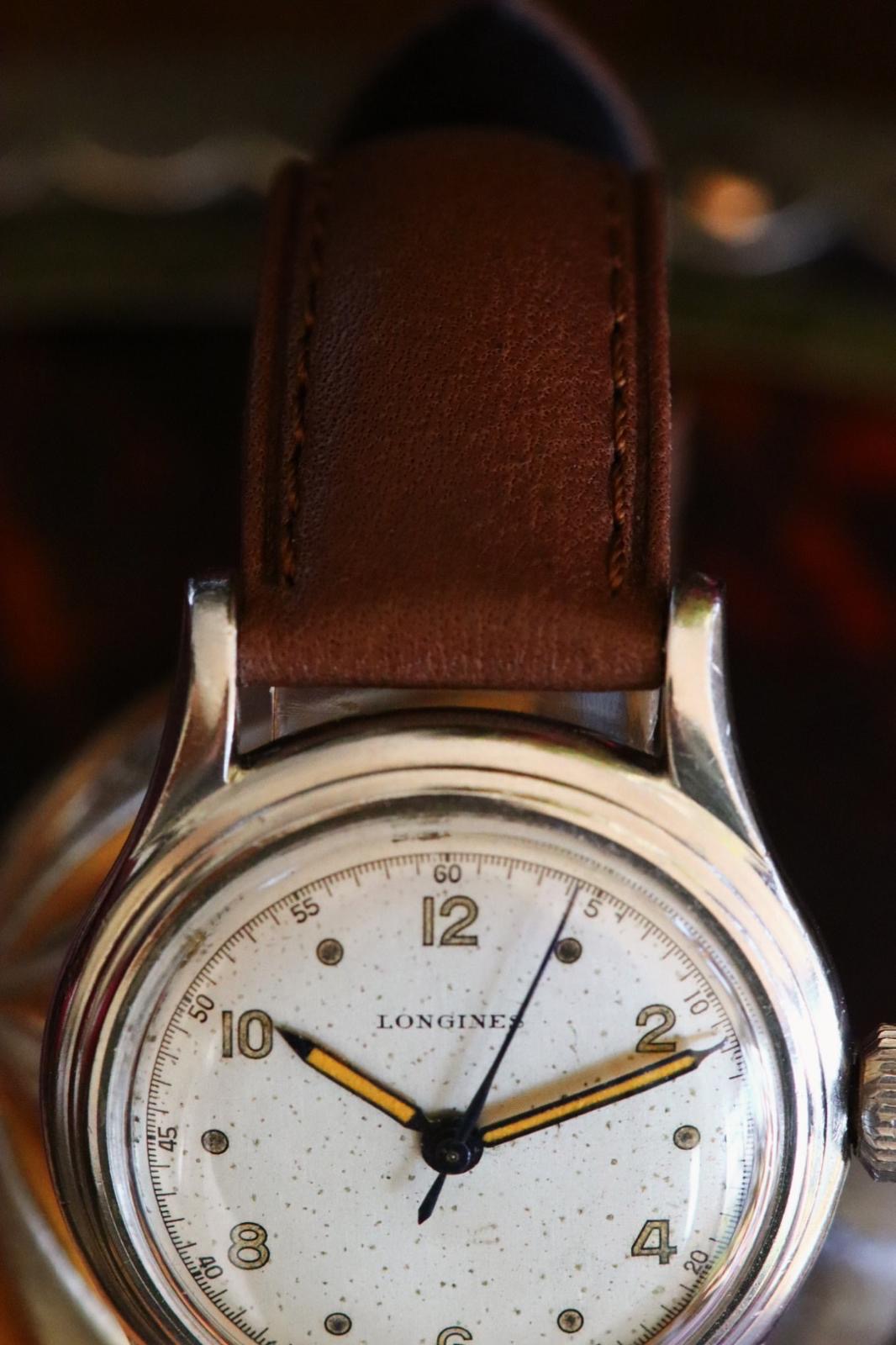 Longines vintage militaire vers 1948 — Cadran crème et aiguilles à patine orange « pumpkin »
