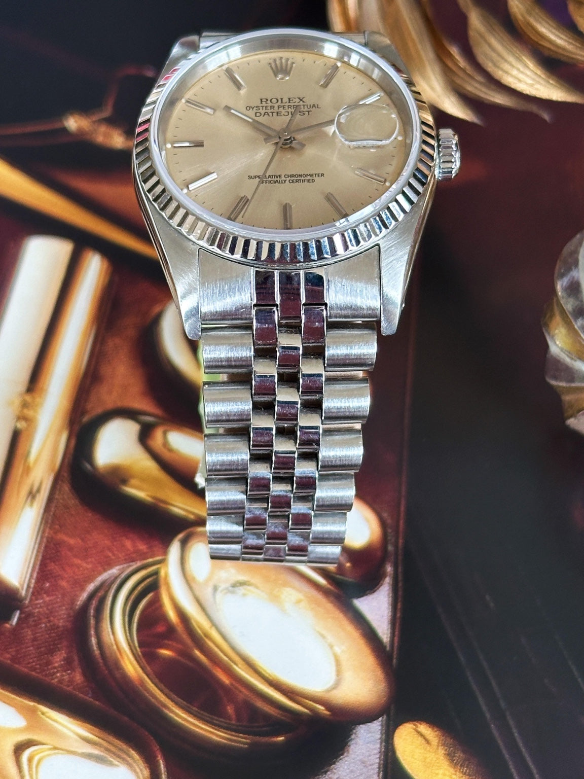Rolex Datejust 16234 de 1987 – 36 mm – Cadran silver patiné crème